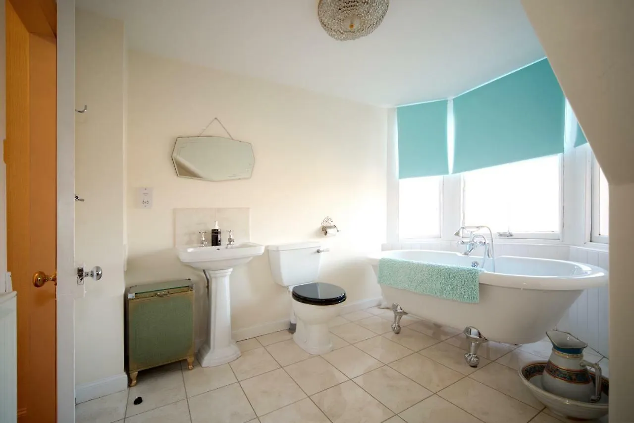 Glendevon Central Bed And Breakfast Εδιμβούργο
